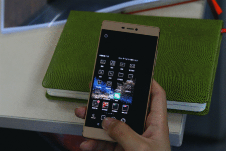 信息中心 华为荣耀手机qq怎么不显示动态表情啊     为了解决用户可能