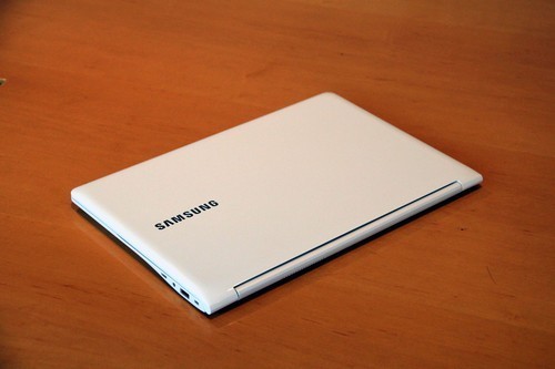 三星(Samsung)915S3G-K02笔记本电脑整体评